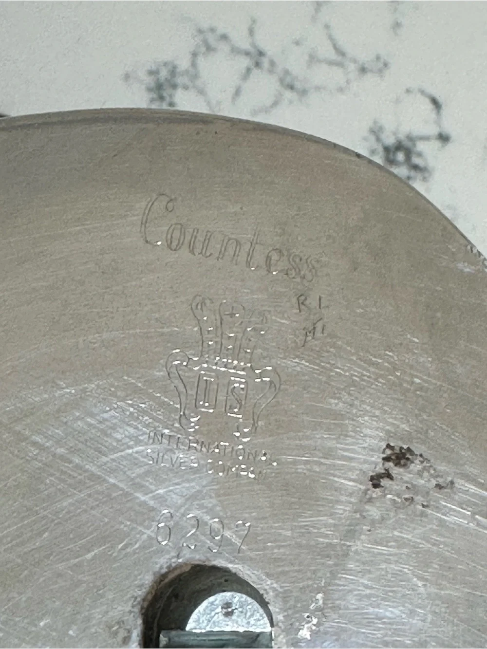 1940s Silver-Played Shell Serving Tray - Elegant Home Dining - vintage - Picture 14 of 14